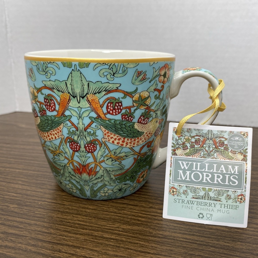 William Morris STRAWBERRY THIEF Fine China Mug The Leonardo Collection NWT